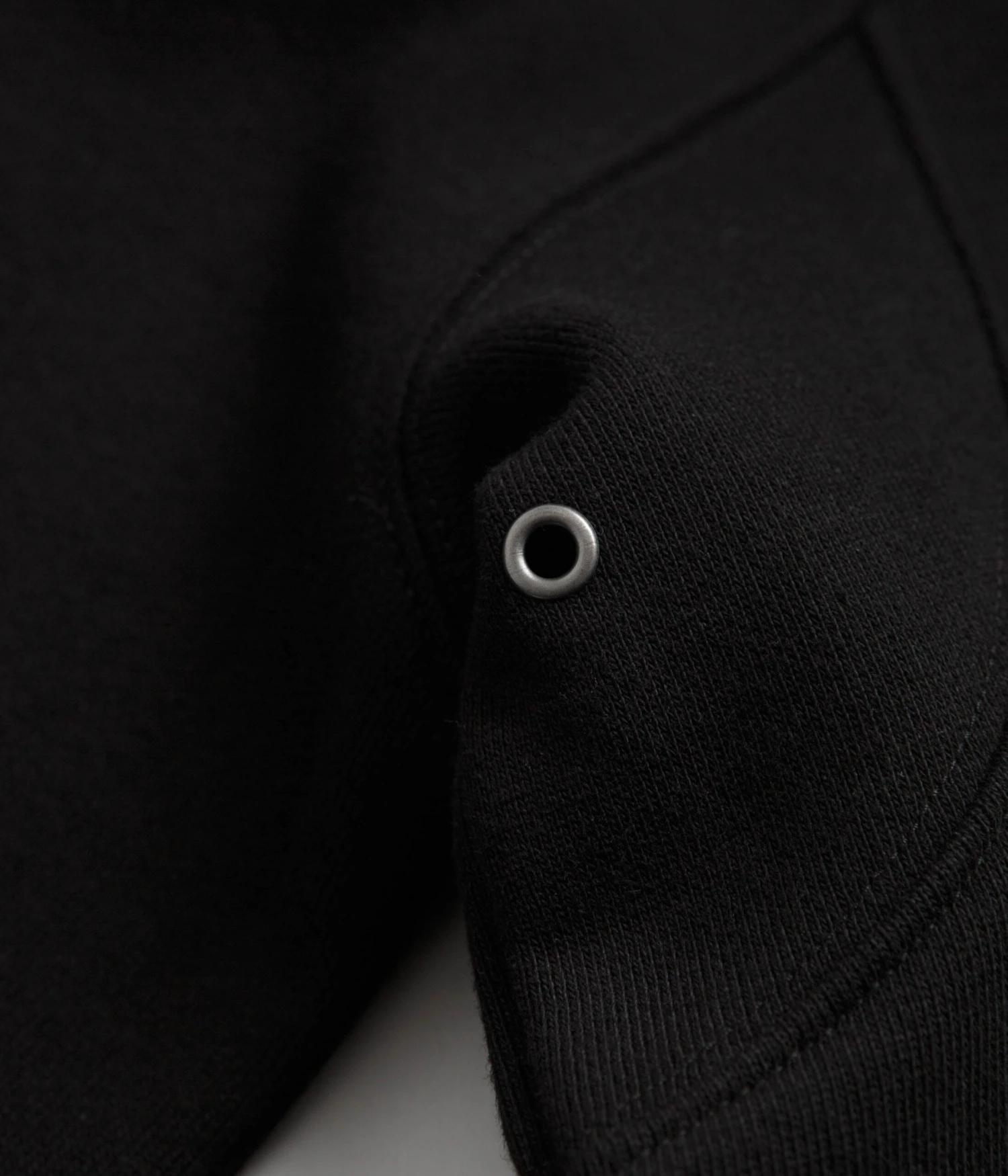 Bronze 56K Old E Circle Crewneck Sweatshirt - Black 5 Bronze 56K Old E Circle Crewneck Sweatshirt - Black - Image 5