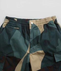 By Parra Distorted Camo Shorts - Green 10 By Parra Distorted Camo Shorts - Green -Outlet The Street Set Store by parra distorted camo shorts green 4