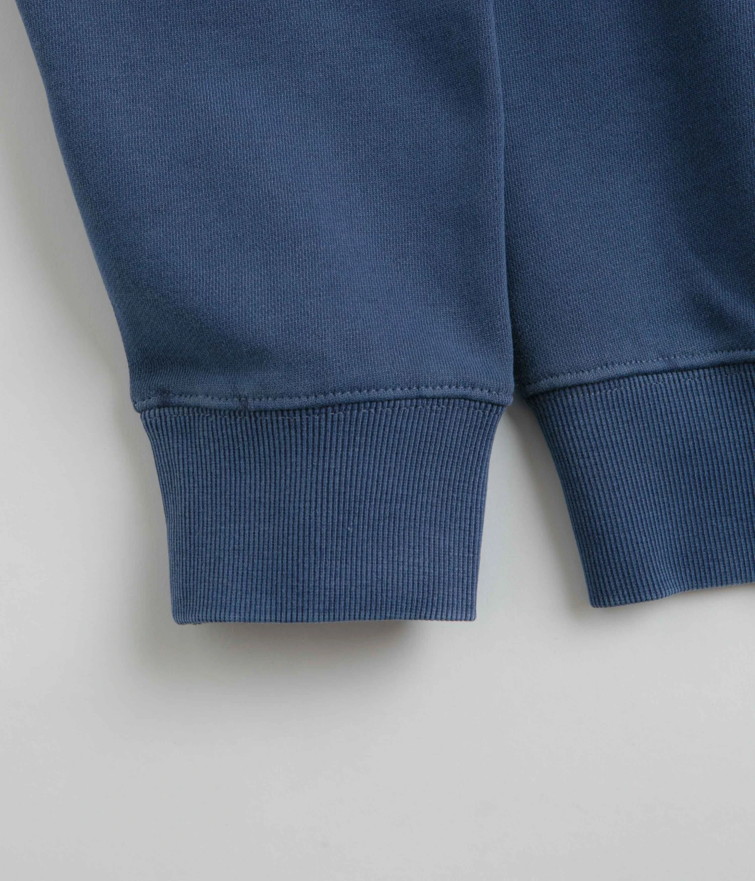 Carhartt Duster Script Crewneck Sweatshirt - Elder 2 Carhartt Duster Script Crewneck Sweatshirt - Elder - Image 2