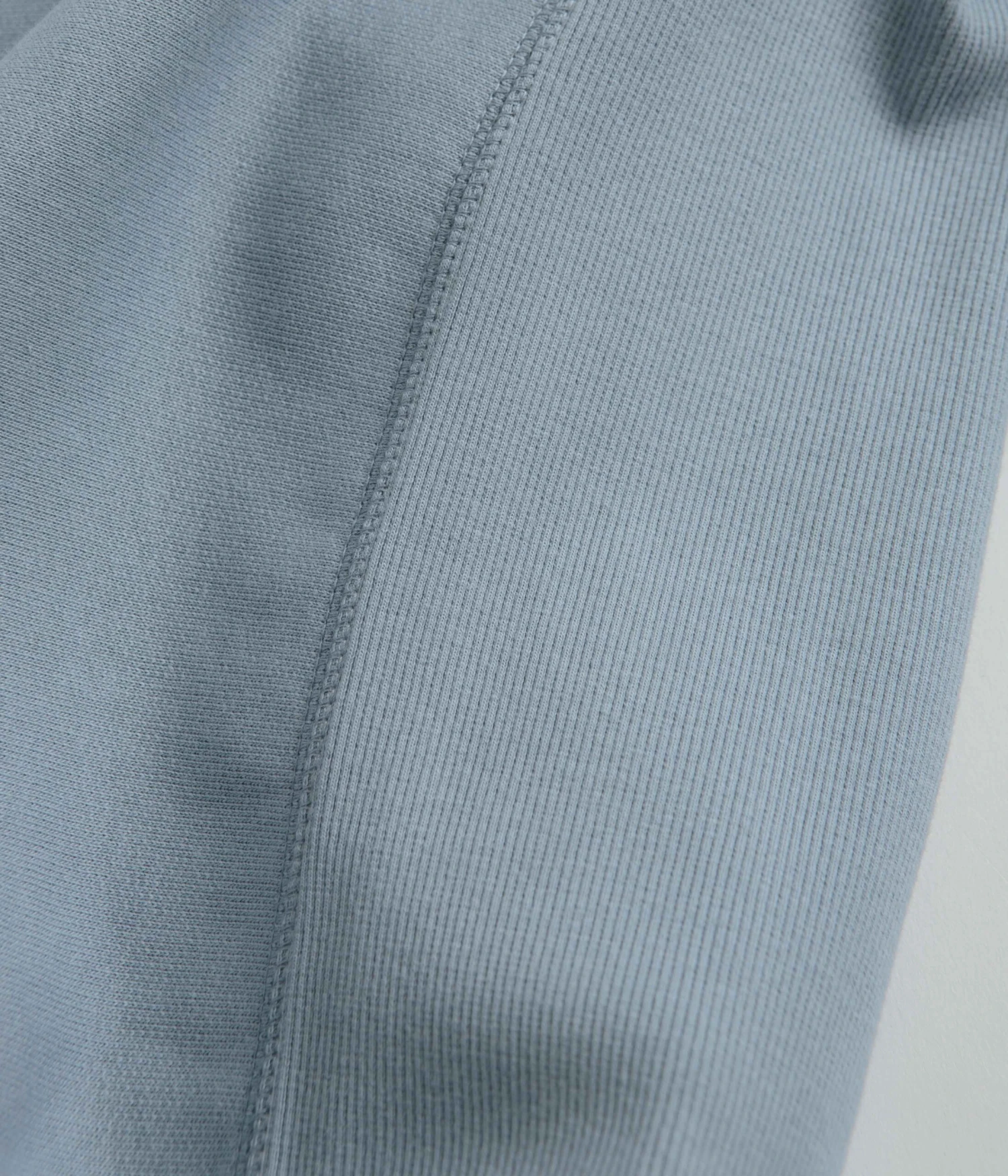 Carhartt Half Zip American Script Sweatshirt - Frosted Blue 4 Carhartt Half Zip American Script Sweatshirt - Frosted Blue - Image 4