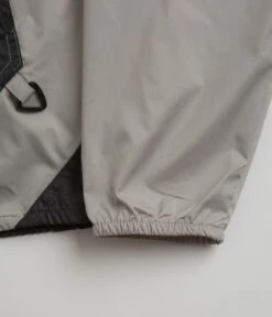 Columbia Challenger Windbreaker Jacket - Flint Grey / Shark -Outlet The Street Set Store columbia challenger windbreaker jacket flint grey shark 5