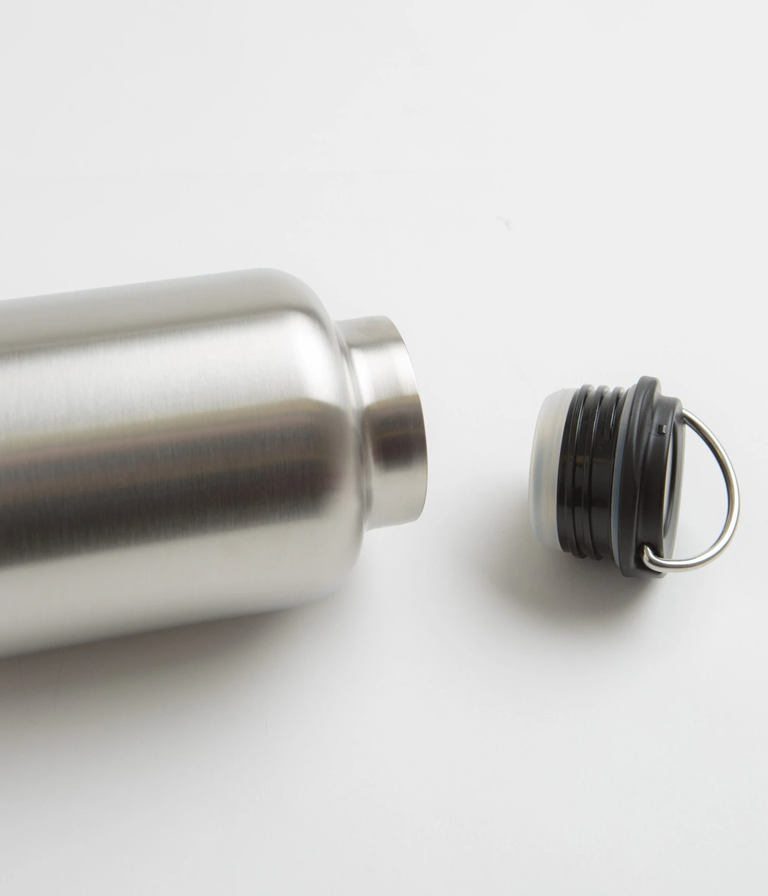 Klean Kanteen TKWide 1900ml Insulated Loop Cap Flask - Brushed Stainless 3 Klean Kanteen TKWide 1900ml Insulated Loop Cap Flask - Brushed Stainless - Image 3