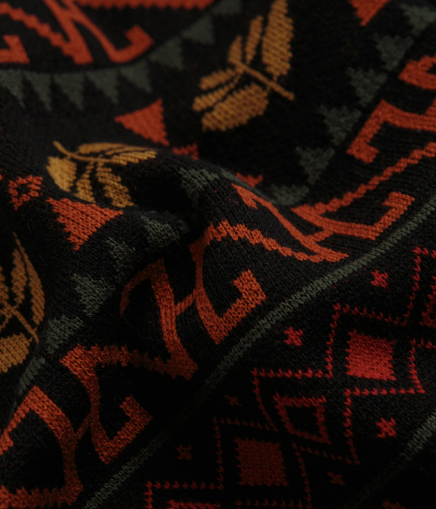 Magenta Peru Knit Crewneck Sweatshirt - Black 3 Magenta Peru Knit Crewneck Sweatshirt - Black - Image 3