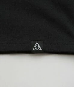 Nike ACG Hike Snacks T-Shirt - Black -Outlet The Street Set Store nike acg hike snacks t shirt black 4