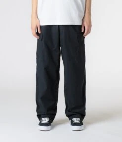 Nike SB Kearny Cargo Pants - Black -Outlet The Street Set Store nike sb kearny cargo pants black model 1