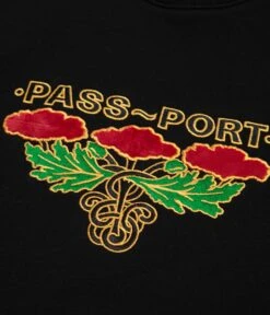 Pass Port Emblem Applique Crewneck Sweatshirt - Black -Outlet The Street Set Store pass port emblem applique crewneck sweatshirt black 3