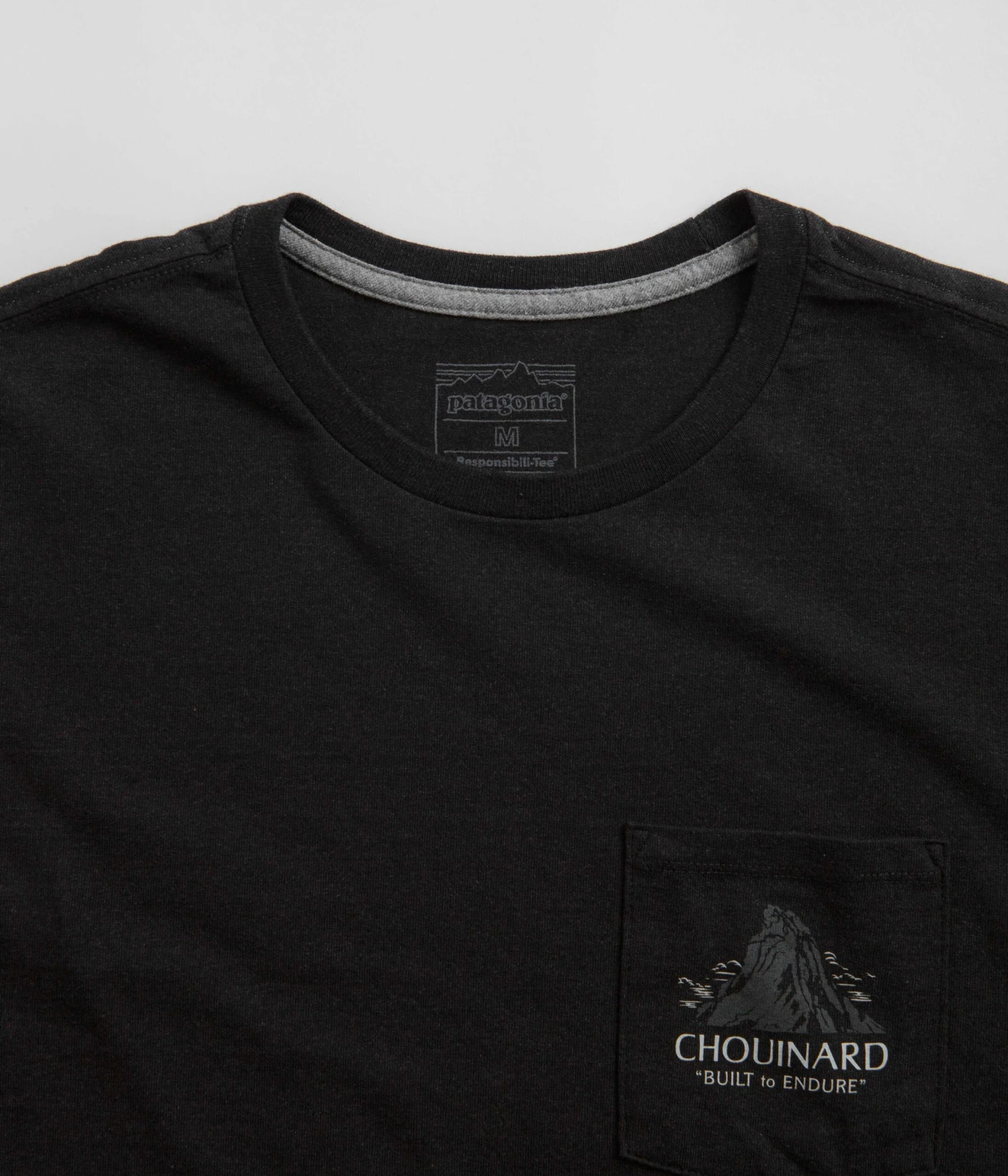 Patagonia Chouinard Crest Pocket Responsibili-Tee T-Shirt - Ink Black 4 Patagonia Chouinard Crest Pocket Responsibili-Tee T-Shirt - Ink Black - Image 4