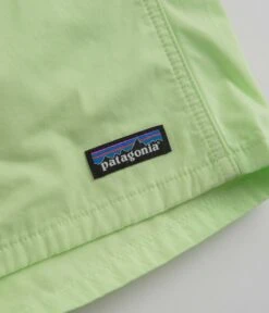 Patagonia Funhoggers Shorts - Salamander Green -Outlet The Street Set Store patagonia funhoggers shorts salamander green 4