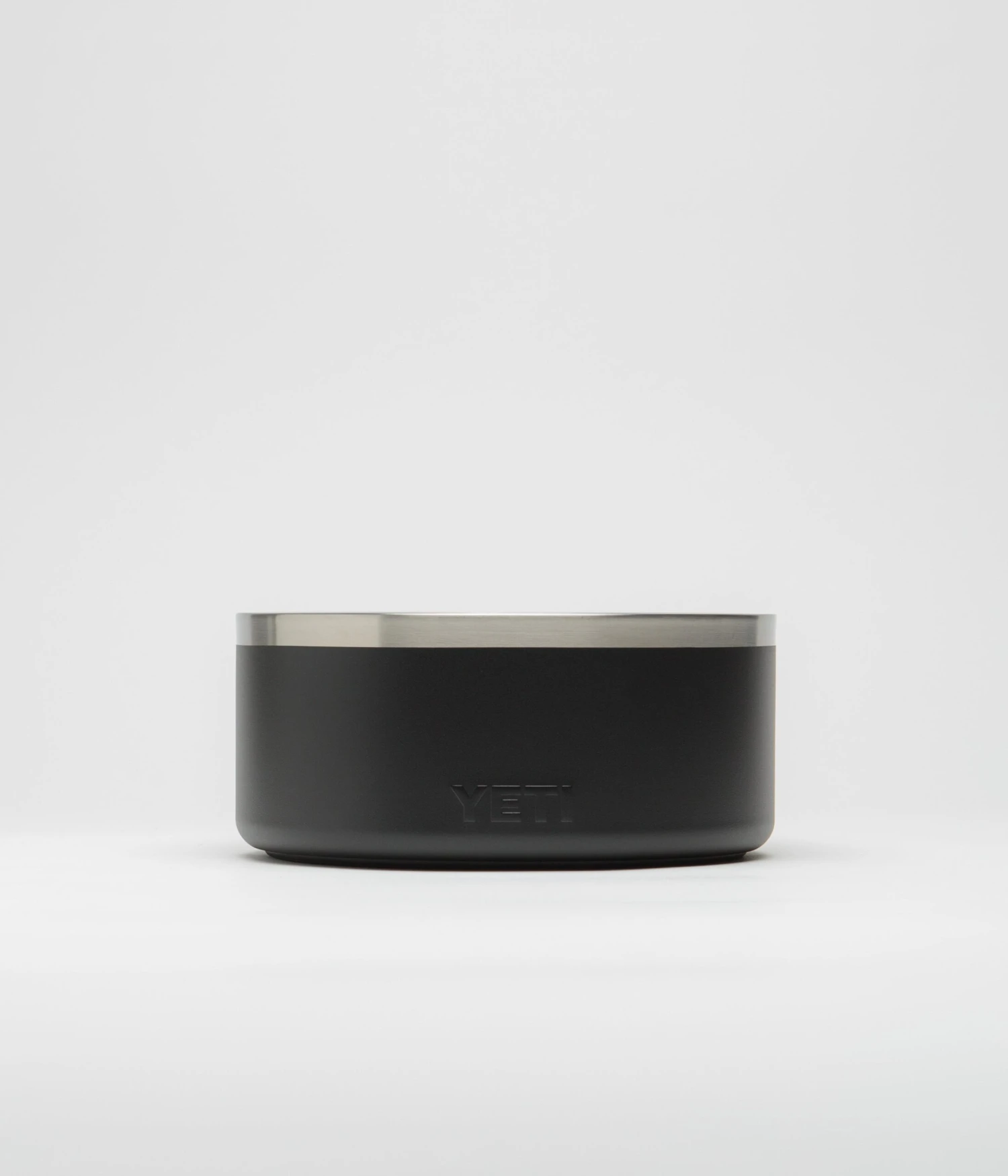 Yeti Boomer 8 Dog Bowl - Black 3 Yeti Boomer 8 Dog Bowl - Black - Image 3